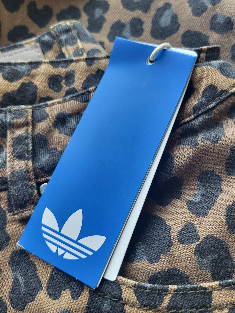 adidas Wide Leg Leopard Print Jeans with White Stripes - Picture 11 of 11